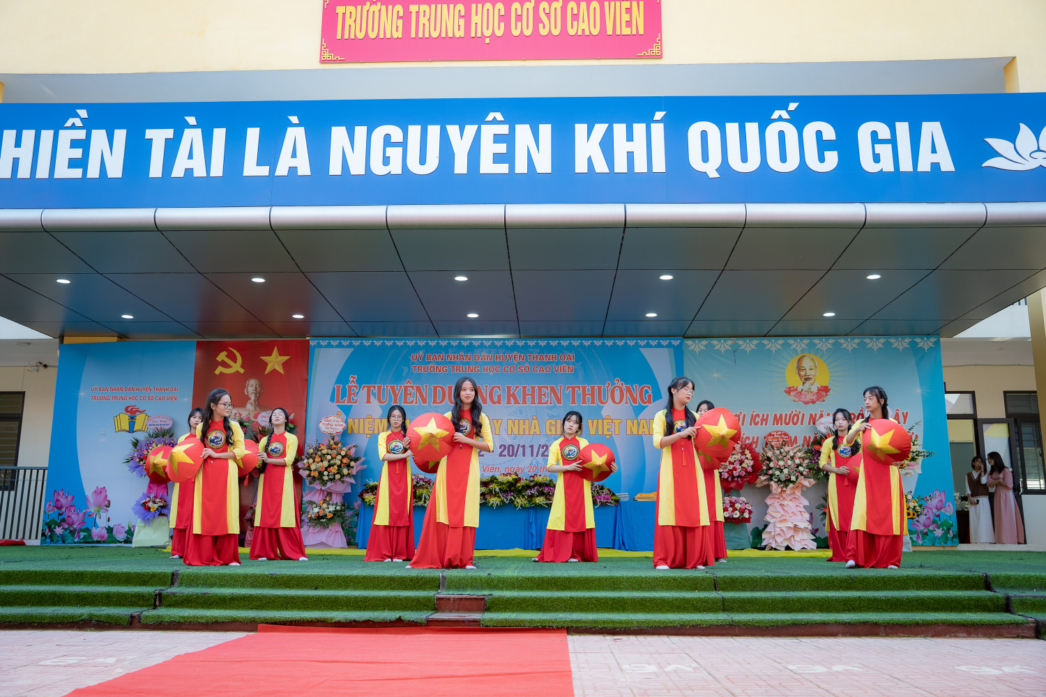 Thầy và trò tien len mien nam
 sôi nổi tích cực trong hoạt động thi đua chào mừng kỷ niệm 41 năm Ngày Nhà Giáo Việt Nam (20-11/1982-20/11/2023)